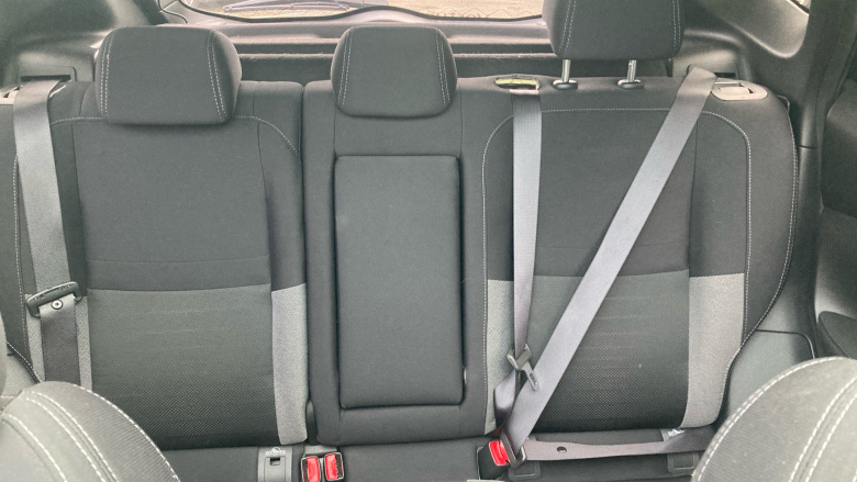 Nissan Qashqai 1.5 dCi N-Connecta 5dr Diesel Hatchback